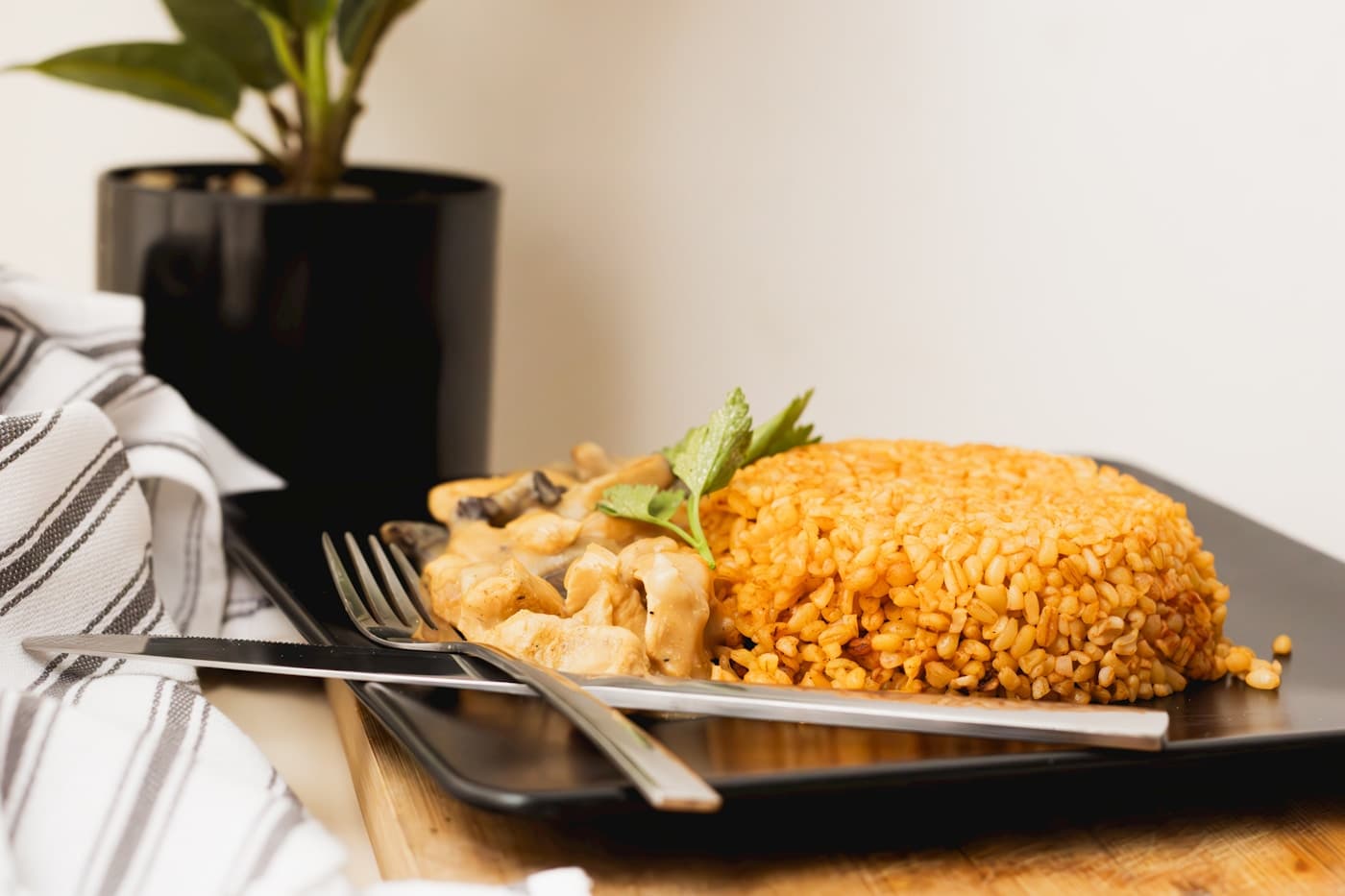 Panamanian arroz con pollo